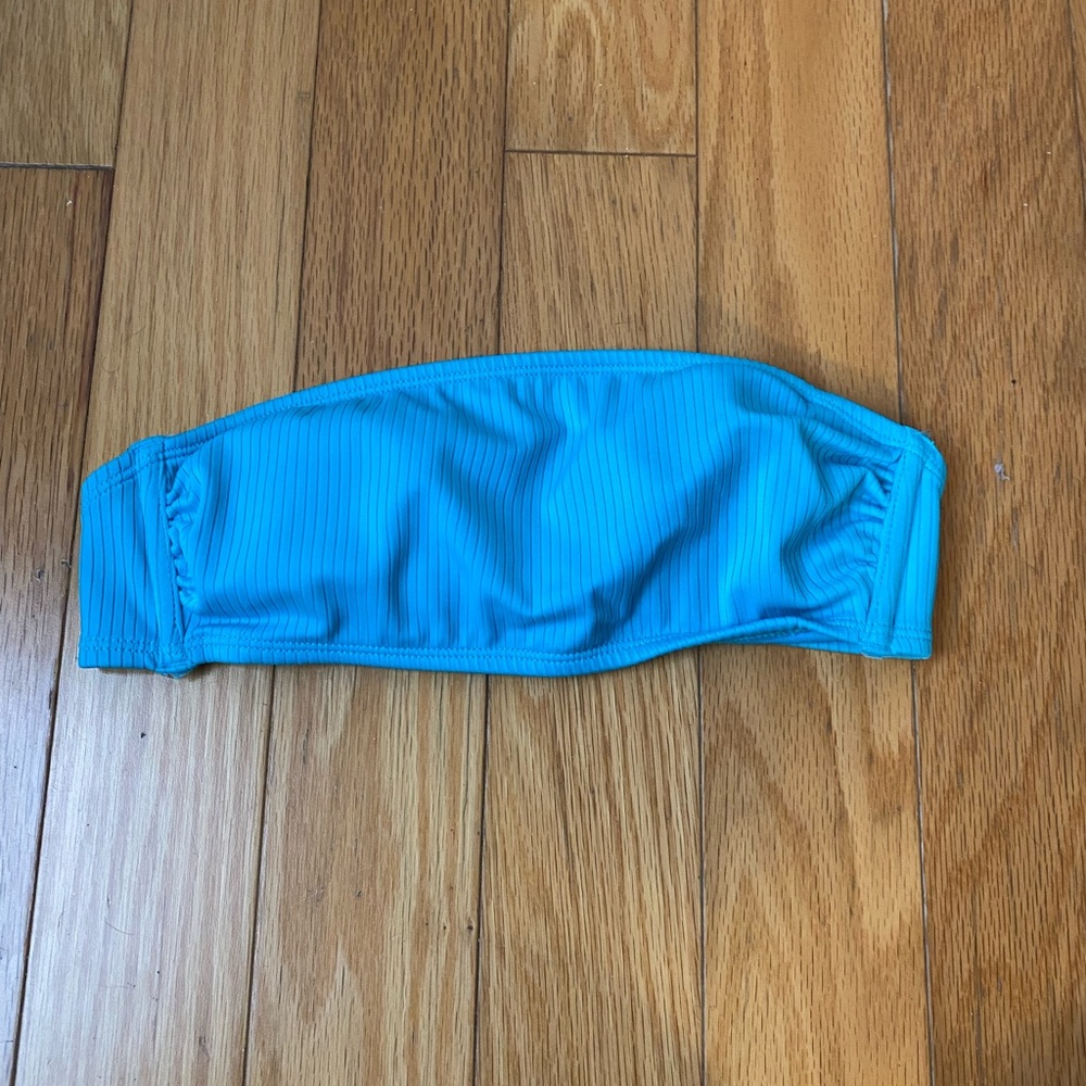 Target Bandaeu Bikini Top